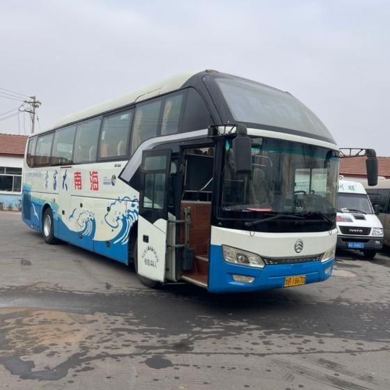 Used 44 seats coach bus with yuchai engine