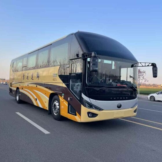 2023 used luxury yutong 6120 business coach bus